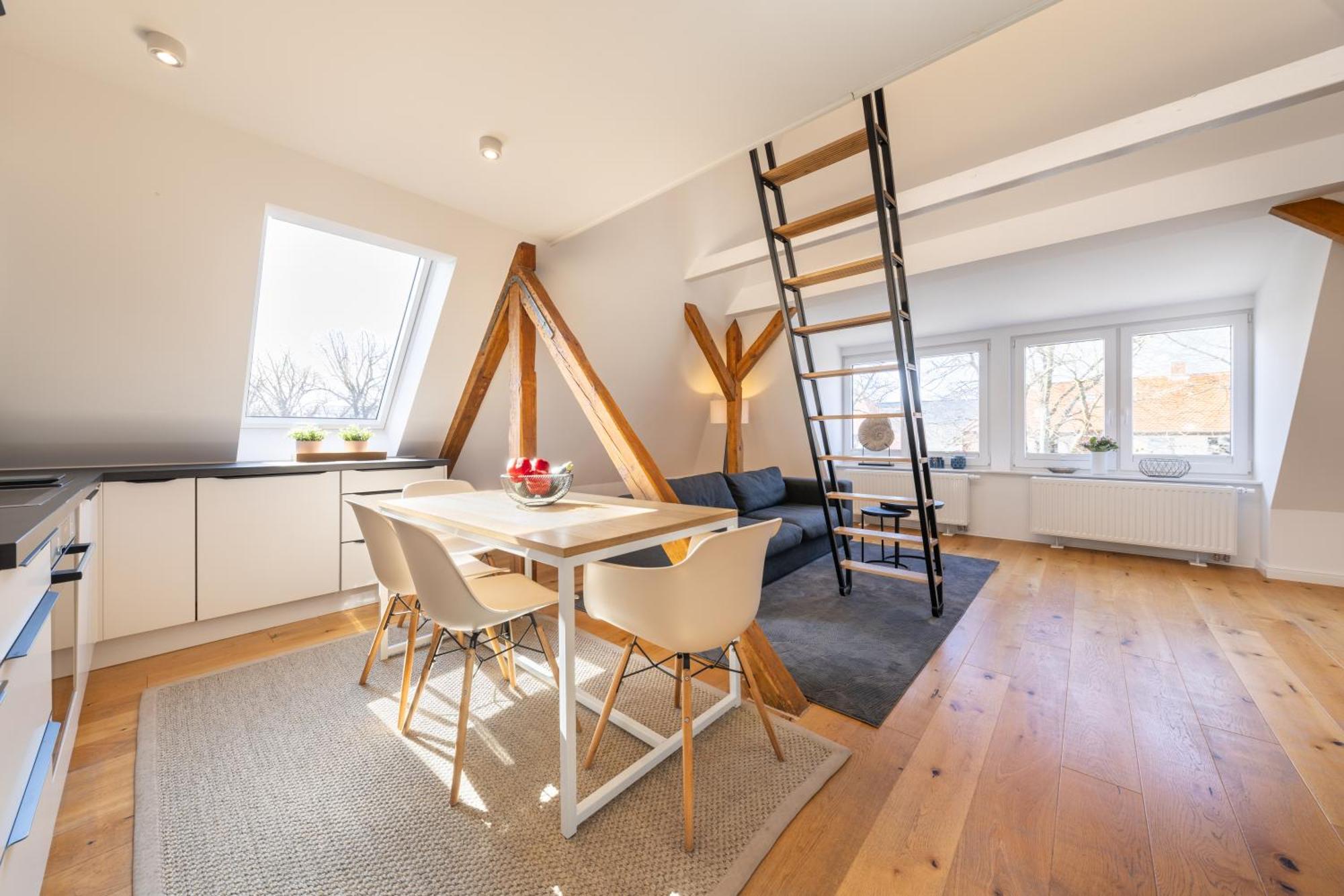 רוסטוק Ferienwohnung Strom Ahoi - Premium - Modern - Inkl Stellplatz - 200M Zum Alten Strom - Wasserblick מראה חיצוני תמונה
